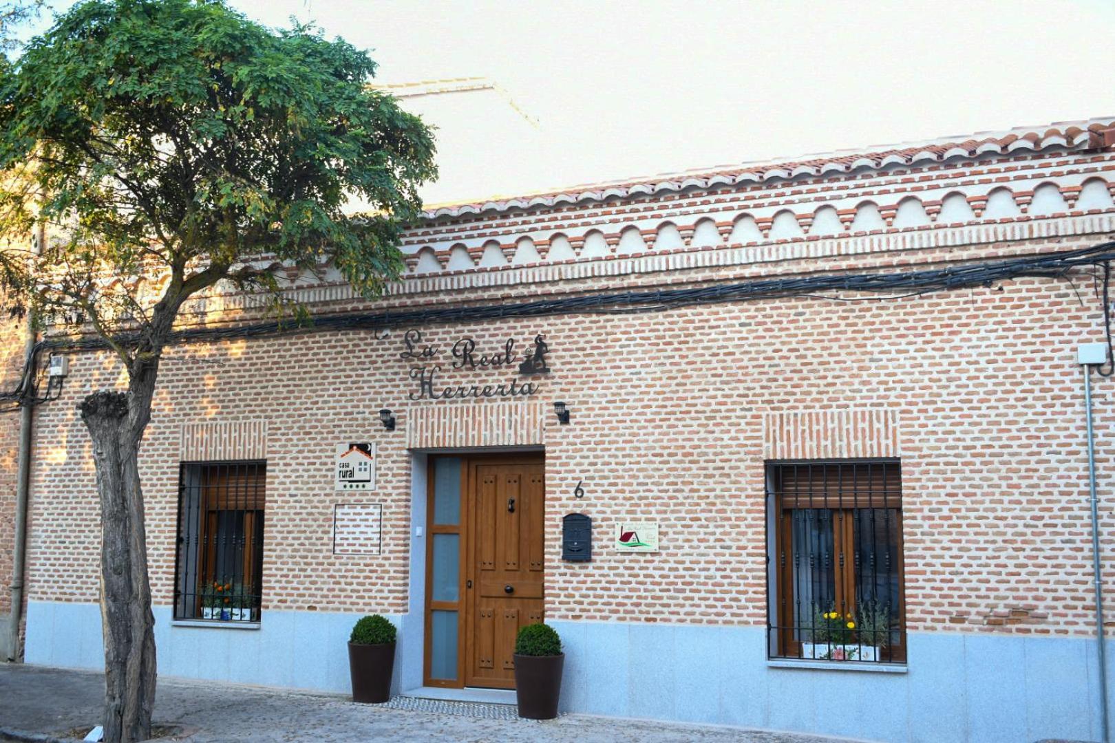 Casa Rural La Real Herreria Madrigal de las Altas Torres Extérieur photo